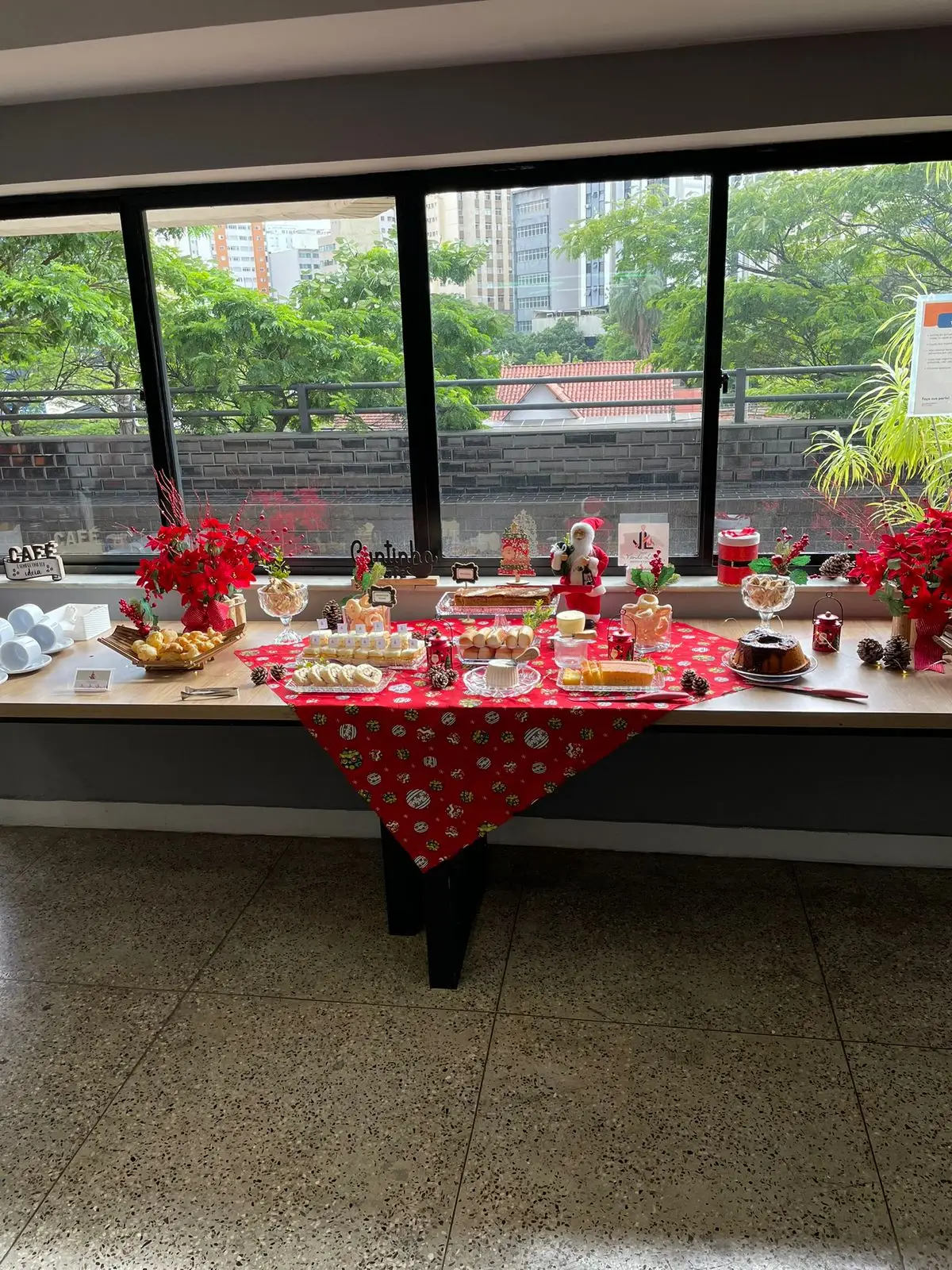 Coffee break em ambiente corporativo